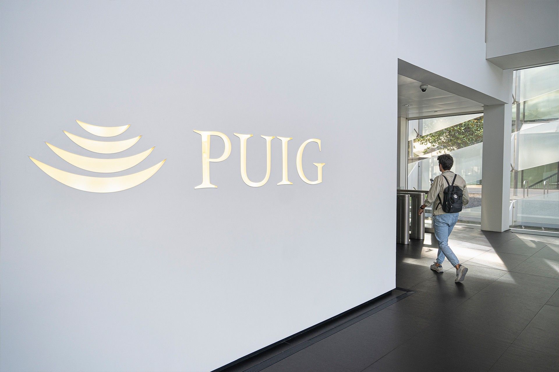 Puig foresees to follow the strategy accionarial of Estée Lauder or ...